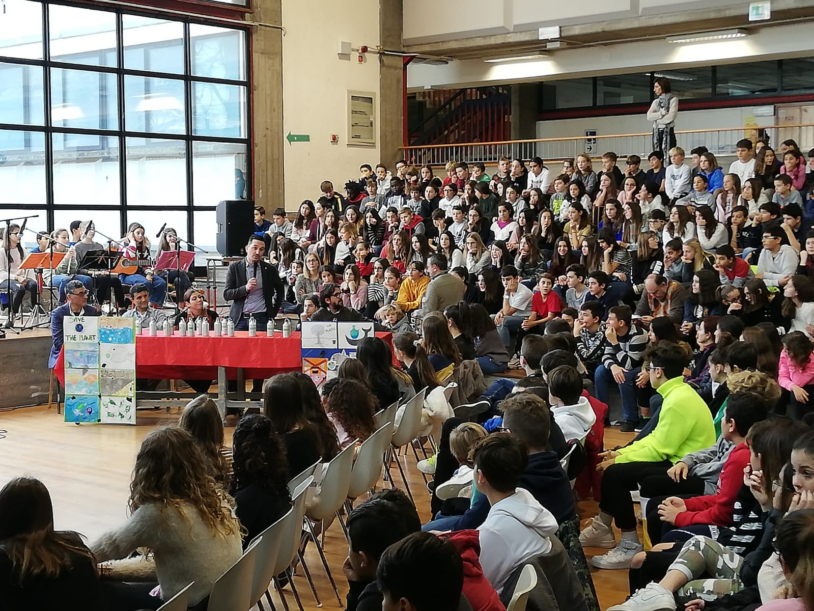 Cesenatico #plasticfree: consegnate le prime borracce per le scuole foto 