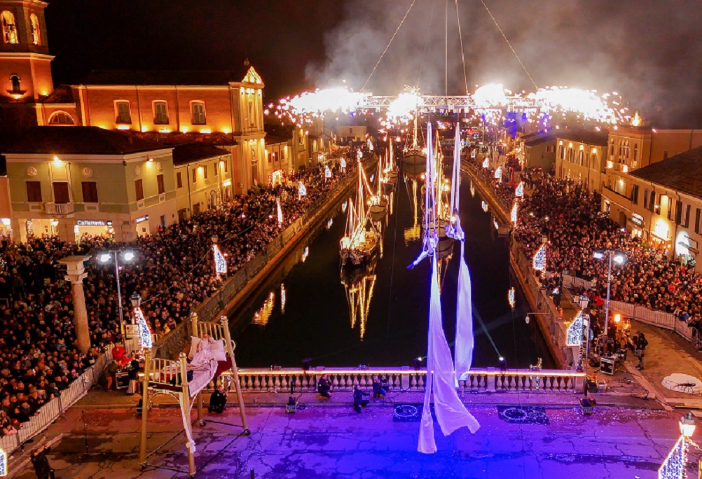 Il Presepe della Marineria illumina Cesenatico foto 